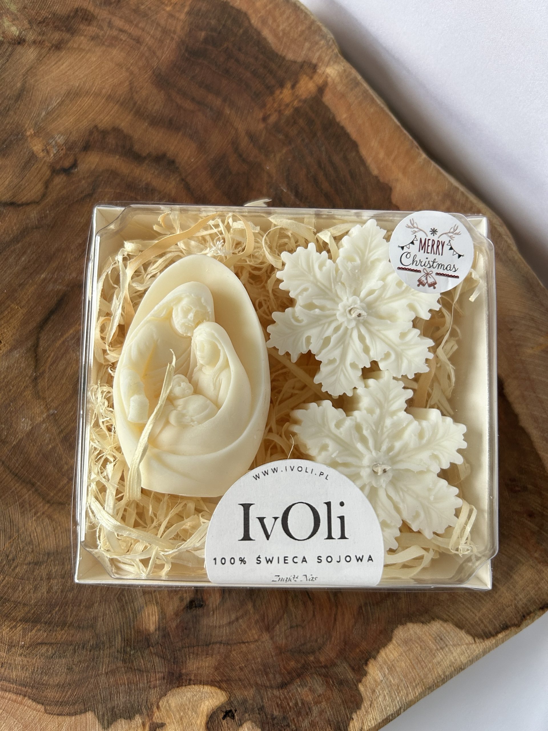 ŚWIECE SOJOWE - ZESTAW - RODZINA z ŚNIEŻYNKAMI