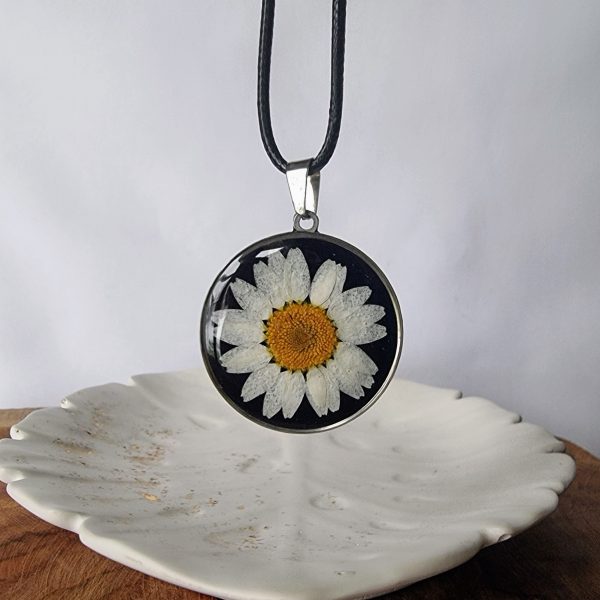 Wisiorek Stokrotka w Epoxy nr WZ/2